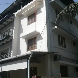 Jacaranda Bed & Breakfast